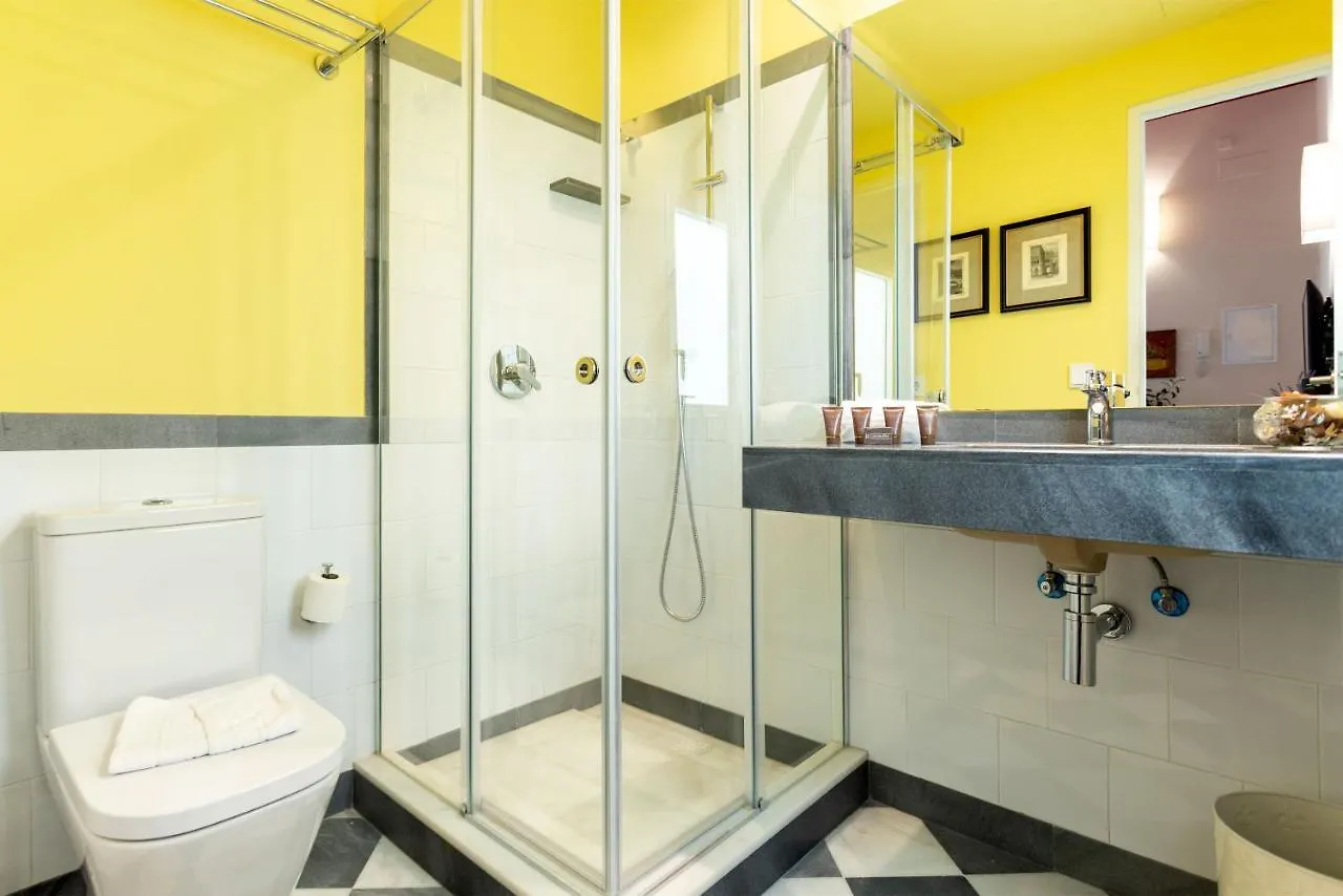 Genteel Home San Laureano Seville Apartment