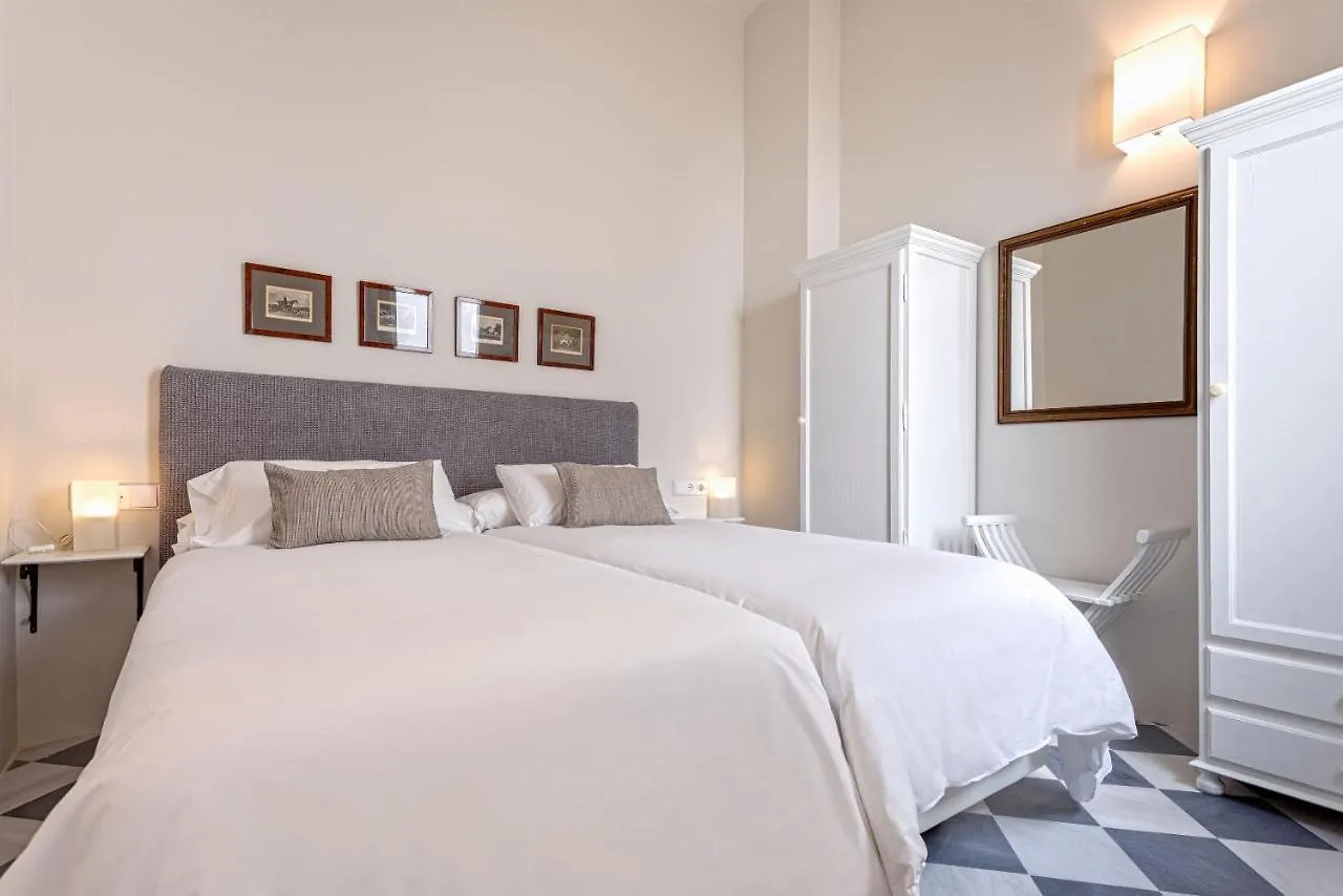 Genteel Home San Laureano Seville Apartment