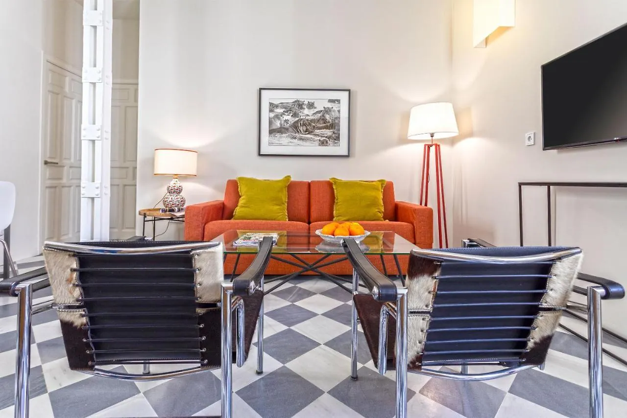 Apartment Genteel Home San Laureano Seville